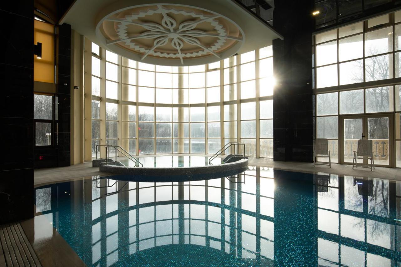 Arden Palace Medical Resort & Spa Сатанів Екстер'єр фото