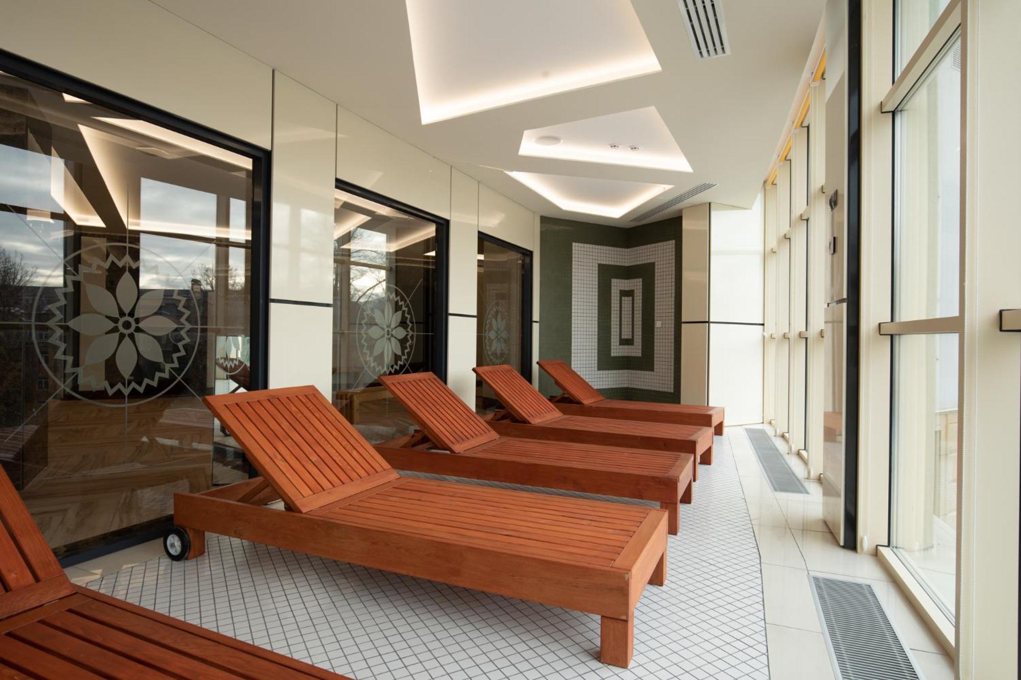 Arden Palace Medical Resort & Spa Сатанів Екстер'єр фото