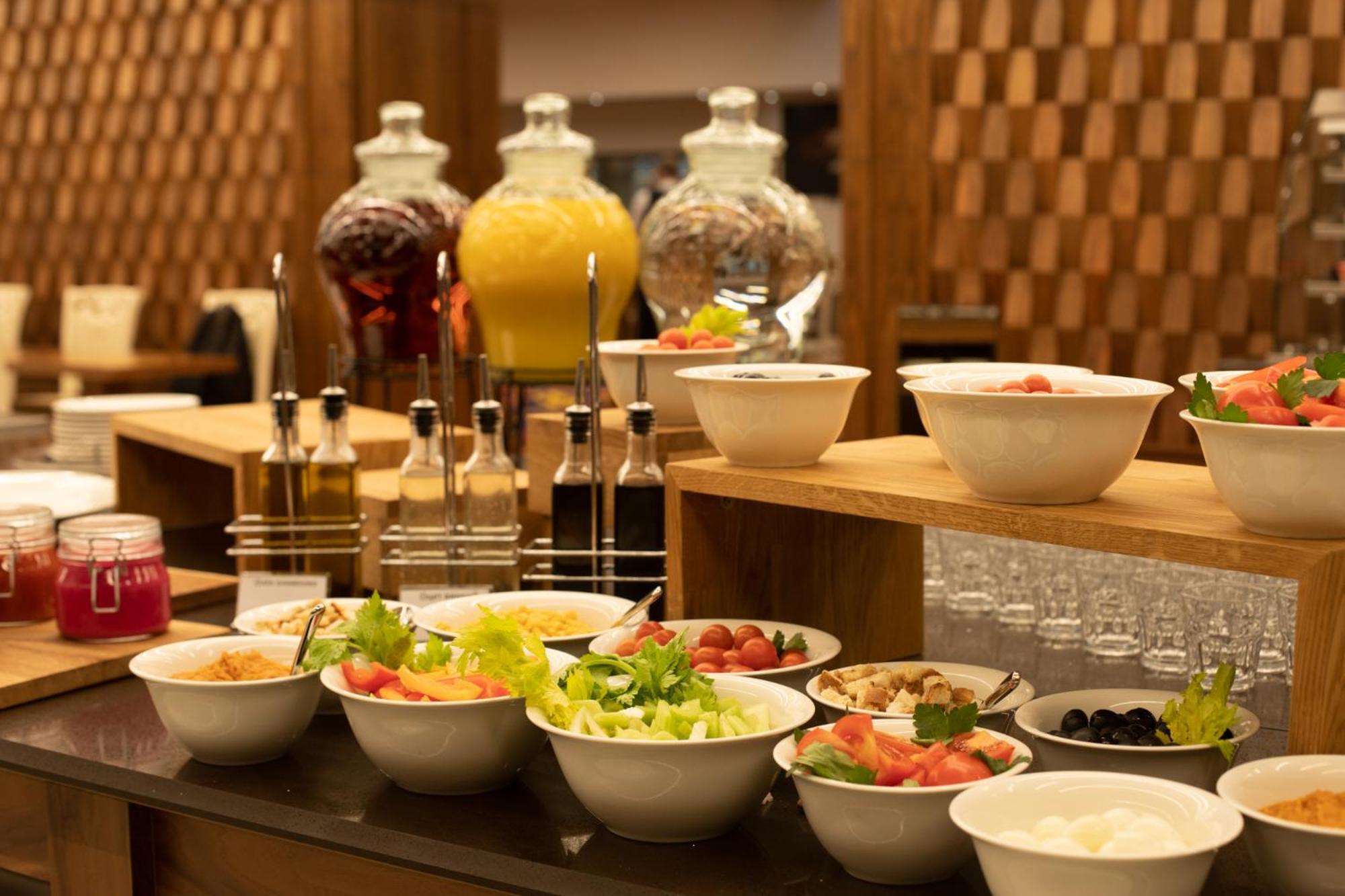 Arden Palace Medical Resort & Spa Сатанів Екстер'єр фото